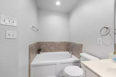 4100 Calamar Street, Fort Worth, TX 76106 - Photo 29