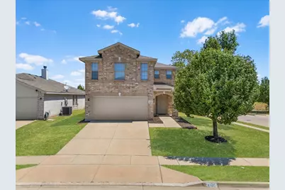 4100 Calamar Street, Fort Worth, TX 76106 - Photo 1
