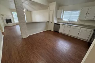 4024 Periwinkle Dr, Fort Worth, TX 76137 - Photo 9