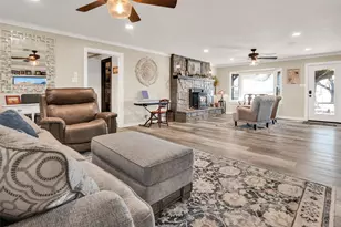 1575 Terry Ln, Sherman, TX 75092 - Photo 9