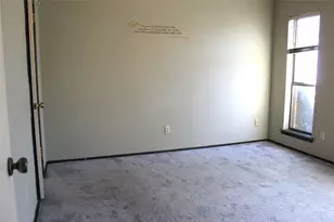 930 N Lydia St, Stephenville, TX 76401 - Photo 17