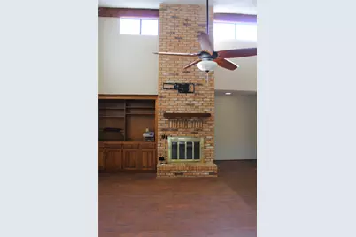 930 N Lydia Street, Stephenville, TX 76401 - Photo 5