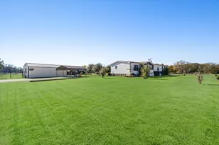 16857 Fm 639 E, Purdon, TX 76679 - Photo 3