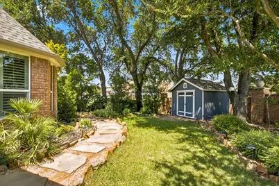 2620 Heather Brook Court, Bedford, TX 76021 - Photo 33