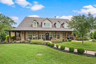 7400 Arabian Cir, Flower Mound, TX 75022 - Photo 5