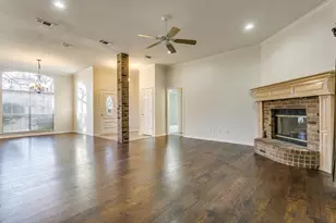 901 Evandale Rd, Burleson, TX 76028 - Photo 11