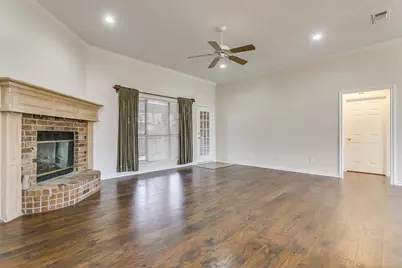 901 Evandale Road, Burleson, TX 76028 - Photo 9