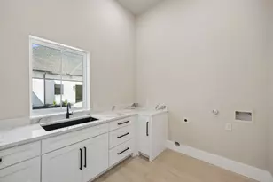 304 Mint Ridge, Burleson, TX 76028 - Photo 35