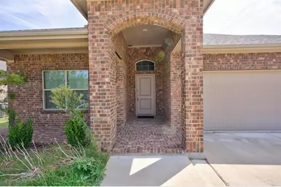 1203 Larkspur Lane, Cleburne, TX 76033 - Photo 3