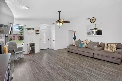 2324 Markland Street, Irving, TX 75060 - Photo 5