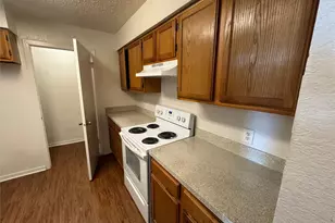 7510 Connie Ln, North Richland Hills, TX 76182 - Photo 7