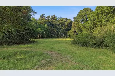 1614 W Line Road, Whitesboro, TX 76273 - Photo 25