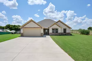 3213 Falcon Dr, Joshua, TX 76058 - Photo 1