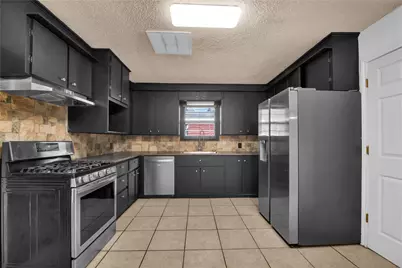 3905 Dakota Trail, Lake Worth, TX 76135 - Photo 7