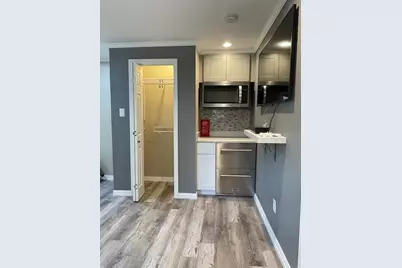 2635 Ivandell Avenue #B, Dallas, TX 75211 - Photo 3
