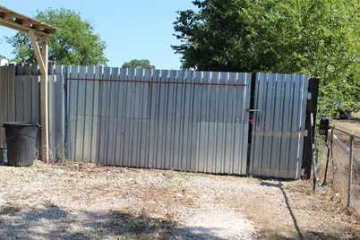 2311 Bridge Street, Gatesville, TX 76528 - Photo 5