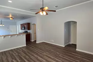 2616 S 2nd St, Waco, TX 76706 - Photo 3