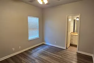 2616 S 2nd St, Waco, TX 76706 - Photo 25