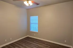 2616 S 2nd St, Waco, TX 76706 - Photo 17