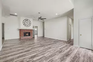 4002 Tropic Ln, Rowlett, TX 75088 - Photo 9