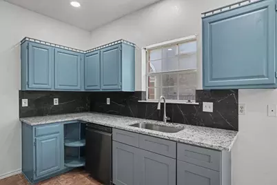 4002 Tropic Lane, Rowlett, TX 75088 - Photo 9