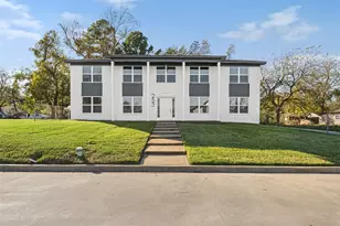 253 Locust St S, Sulphur Springs, TX 75482 - Photo 1