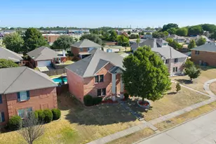 204 Rosewood Ct, Red Oak, TX 75154 - Photo 31
