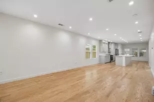 710 N Madison Ave, Dallas, TX 75208 - Photo 3