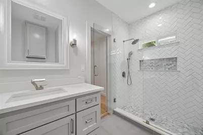 710 N Madison Avenue, Dallas, TX 75208 - Photo 11