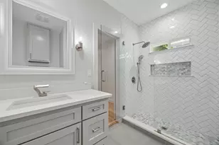 710 N Madison Ave, Dallas, TX 75208 - Photo 11