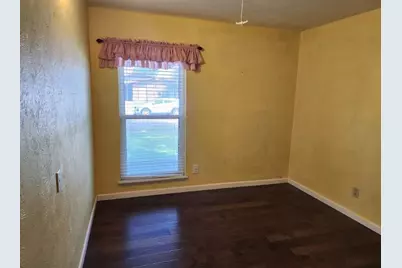 1918 Lewis Trail, Grand Prairie, TX 75052 - Photo 9