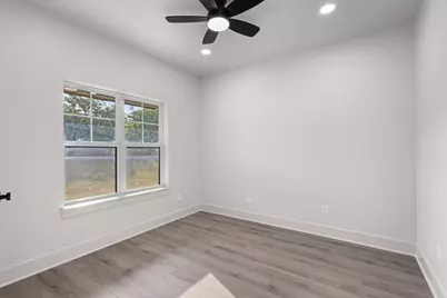 121 Jim Walter Drive, Runaway Bay, TX 76426 - Photo 27