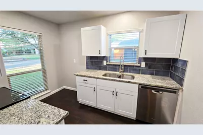 2813 Ripplewood Drive, Garland, TX 75044 - Photo 9