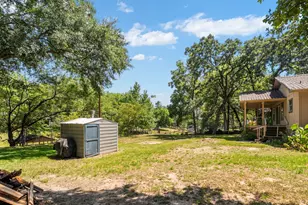 2105 Lakeview Dr, Mabank, TX 75156 - Photo 29