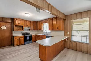 2105 Lakeview Dr, Mabank, TX 75156 - Photo 11