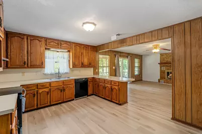 2105 Lakeview Drive, Mabank, TX 75156 - Photo 7