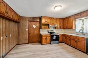 2105 Lakeview Dr, Mabank, TX 75156 - Photo 11