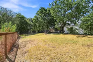 405 E College St, Gunter, TX 75058 - Photo 21