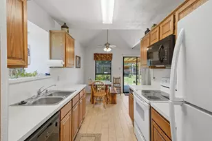 6207 Declaration Dr, Arlington, TX 76002 - Photo 13