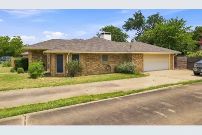 135 Meadow Ridge Drive, Cedar Hill, TX 75104 - Photo 19