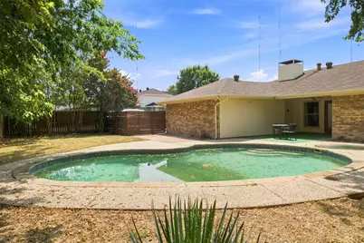 135 Meadow Ridge Drive, Cedar Hill, TX 75104 - Photo 21