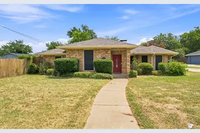 135 Meadow Ridge Drive, Cedar Hill, TX 75104 - Photo 17