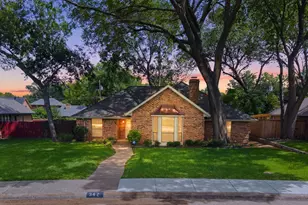 342 Hillcroft Dr, Duncanville, TX 75137 - Photo 1