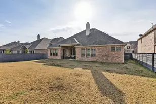 809 Dusty Trl, Little Elm, TX 76227 - Photo 21