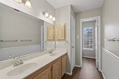 2201 W Brooklake Street, Denton, TX 76207 - Photo 17