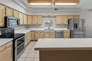 2201 W Brooklake St, Denton, TX 76207 - Photo 5