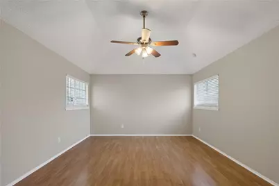2201 W Brooklake Street, Denton, TX 76207 - Photo 21