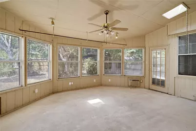 2201 W Brooklake Street, Denton, TX 76207 - Photo 23