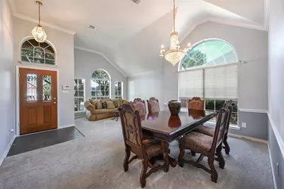 1004 Tennison Drive, Euless, TX 76039 - Photo 5