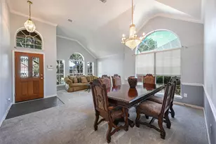 1004 Tennison Dr, Euless, TX 76039 - Photo 5
